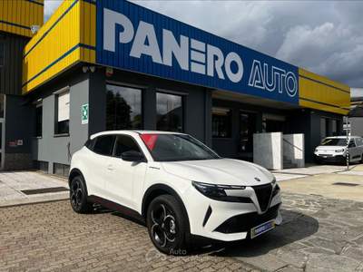 Alfa Romeo Junior  - 1.2 136cv hybrid speciale Bianco usata Torino