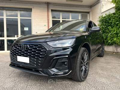 Audi Q5 SPB 2.0 TDI quattro S-tronic S-line Nero usata Alberobello