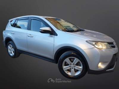 Toyota RAV4 RAV4 2.0 D-4D 2WD Active Grigio usata CASTELDACCIA