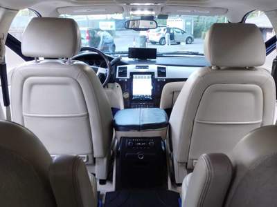 Cadillac Escalade sempre tenuta in box, 2 proprietari, tenuta maniacalmente Blu/Azzurro usata genova