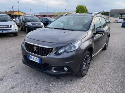 Peugeot 2008 1° serie BlueHDi 75 Active Grigio usata Sinalunga