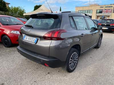 Peugeot 2008 1° serie BlueHDi 75 Active Grigio usata Sinalunga