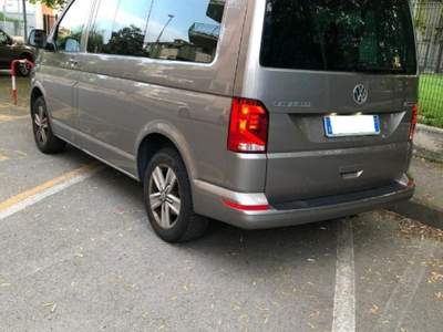Volkswagen Caravelle 2.0 TDI 150CV DSG PC Comfortline 4X4 Grigio usata Torino