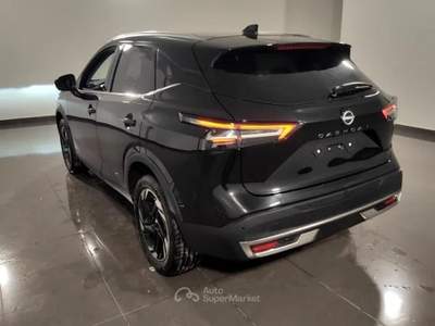 Nissan Qashqai NISSA QASHQAI 1.3 MHEV N-CONNECTA 2WD 158CV XT Qashqai 1.3 mhev N-Connecta 2wd 158cv xt Nero usata Roma