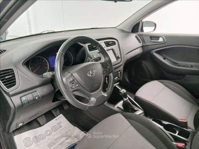 Hyundai i20 5p 1.2 Classic 75cv Grigio usata Modena