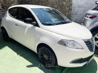 Lancia Ypsilon RATE / FINANZIAMENTI Bianco usata Benevento