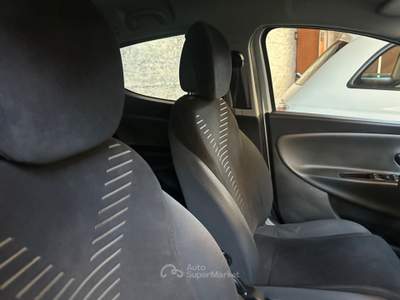 Lancia Ypsilon / BI colore / FINANZIAMENTI Grigio usata Benevento