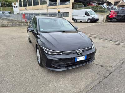 Volkswagen Golf 2.0 TDI 115 CV SCR Life Nero usata Medesano