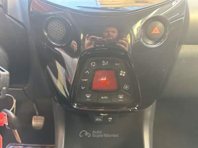 Peugeot 108 3 porte RATE/FINANZIAMENTI Bianco usata Benevento