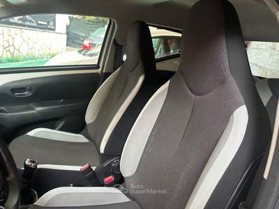 Toyota Aygo 5 porte x-clusiv GARANZIA Bianco usata Benevento