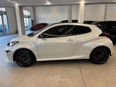 Toyota Yaris 1.6 Turbo 3 porte GR Yaris Circuit Bianco usata Savona