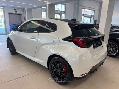 Toyota Yaris 1.6 Turbo 3 porte GR Yaris Circuit Bianco usata Savona