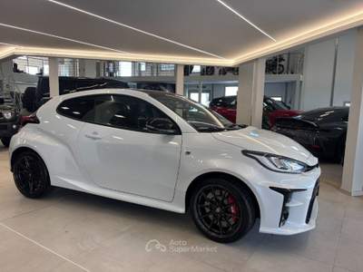Toyota Yaris 1.6 Turbo 3 porte GR Yaris Circuit Bianco usata Savona