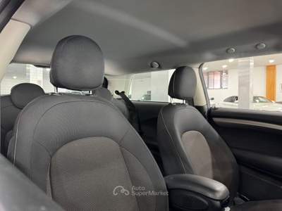 MINI One Mini 1.5 95cv 3 Porte Nero usata Pozzuoli