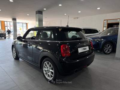 MINI One Mini 1.5 95cv 3 Porte Nero usata Pozzuoli
