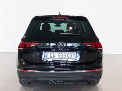 Volkswagen Tiguan DSG Life Nero usata Brescia