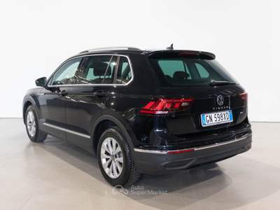 Volkswagen Tiguan DSG Life Nero usata Brescia