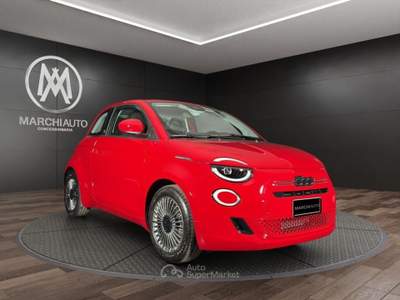 Fiat 500 Berlina Hybrid Torino Rosso usata Bastia Umbra