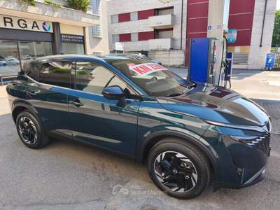 Nissan Qashqai 1.3 Mhev N-Connecta 158cv X-Tronic+Winter Pack+Ruotino Verde usata Meda
