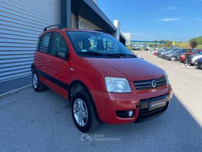 Fiat Panda 1.3 MJT 16V 4x4 AWD TRAZIONE INTEGRALE Rosso usata Sant'Angelo in vado