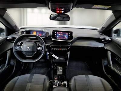 Peugeot 2008 PEUGEOT 2008 BLUEHDI 130 EAT8 ALLURE PACK S/S AUTO CROSSOVER usata Casei Gerola