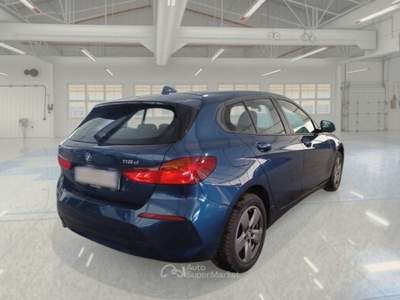 BMW Serie 1 116d BMW SERIE 1 116D ADVANTAGE AUTO 5 PORTE BERLINA usata Verona