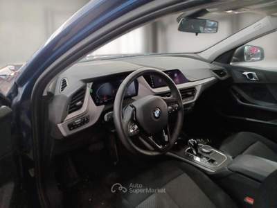 BMW Serie 1 116d BMW SERIE 1 116D ADVANTAGE AUTO 5 PORTE BERLINA usata Verona