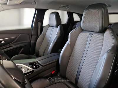 Peugeot 3008 PEUGEOT 3008 BLUEHDI 130 EAT8 SES ALLURE SUV usata Verona