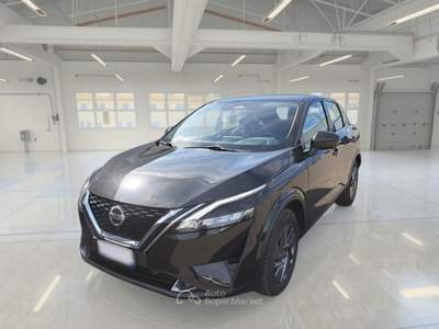Nissan Qashqai NISSAN QASHQAI 1.3 MHEV 158 BUSINESS XTRONIC CROSSOVER usata Casei Gerola