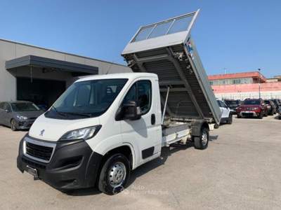 Peugeot Boxer Ribaltabile Trilaterale Cassone Fisso Bianco usata Qualiano