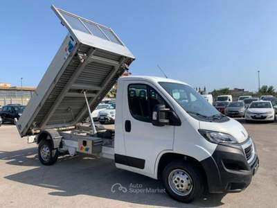 Peugeot Boxer Ribaltabile Trilaterale Cassone Fisso Bianco usata Qualiano