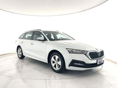 Skoda Octavia Octavia wagon 2.0 tdi evo executive 150cv dsg full led Bianco usata Ghedi