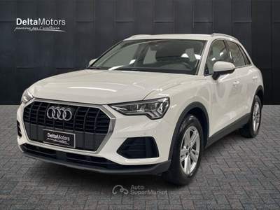 Audi Q3  - q3 35 2.0 tdi business advanced Bianco usata Montecosaro