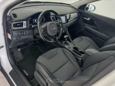 Kia Niro  1.6 gdi dct hev style Bianco usata Pisa