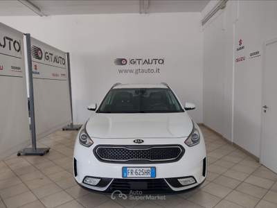 Kia Niro  1.6 gdi dct hev style Bianco usata Pisa