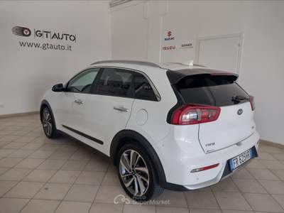 Kia Niro  1.6 gdi dct hev style Bianco usata Pisa