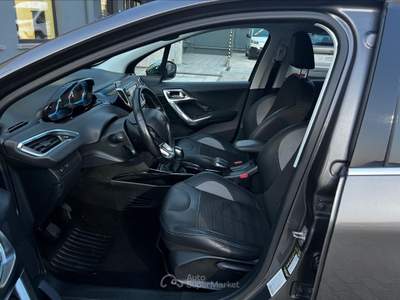 Peugeot 2008  - puretech turbo 110 s&s allure  Grigio usata Torino