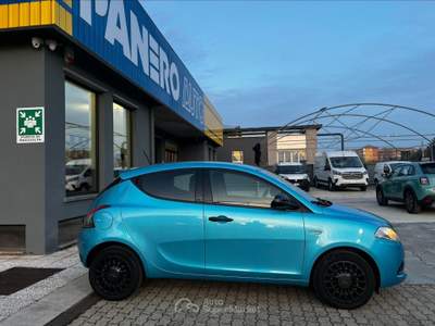 Lancia Ypsilon  - ypsilon 1.0 firefly 5 porte s&s hybrid maryne Blu/Azzurro usata Torino