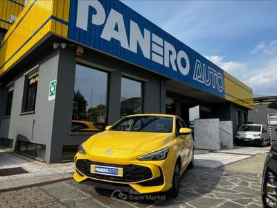 MG3  1.5 standard 115 cv Giallo usata Torino