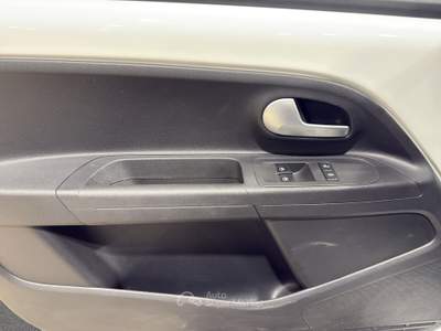 Volkswagen up! E- 5p Bianco usata Firenze