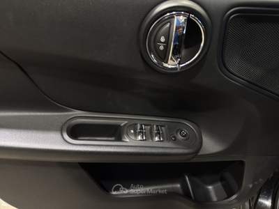 MINI Clubman  1.5 one d business auto 7m Nero usata Firenze