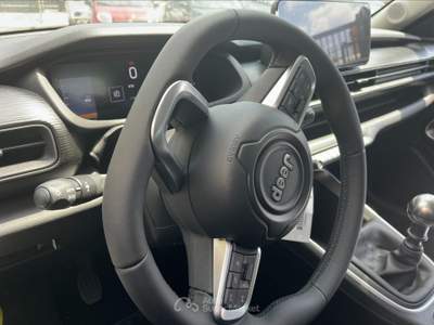 Jeep Avenger  1.2 turbo 100 cv longitude Rosso usata Torino