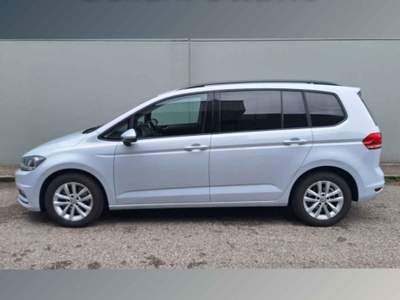 Volkswagen Touran 1.6 TDI 115 CV SCR Executive BlueMotion Technology Grigio usata Feltre