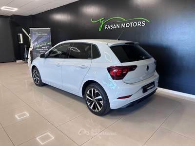 Volkswagen Polo 1.0 tsi Life 95cv dsg Oro usata Fontanafredda