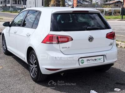 Volkswagen Golf VOLKSWAGEN Golf 1.6 TDI 110 CV DSG 5p. Comfortline BlueMotion Tech. Bianco usata Aprilia