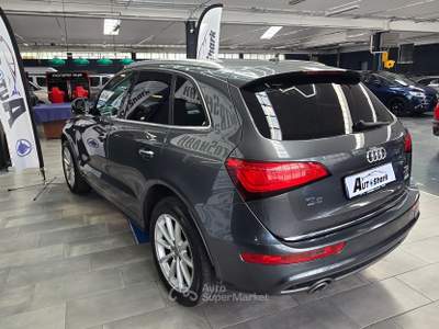 Audi Q5 AUDI Q5 S-LINE 2.0 TDI 190CV 4X4 Grigio usata Torino