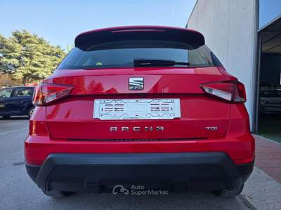 Seat Arona 1.0 TGI Style Rosso usata Città di Castello