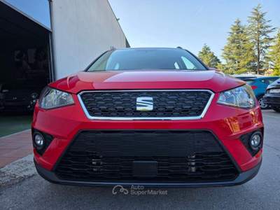 Seat Arona 1.0 TGI Style Rosso usata Città di Castello