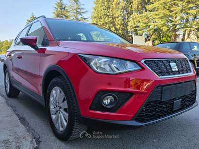 Seat Arona 1.0 TGI Style Rosso usata Città di Castello