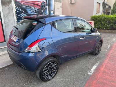 Lancia Ypsilon GARANZIA UFFICIALE LANCIA Blu/Azzurro usata Alseno